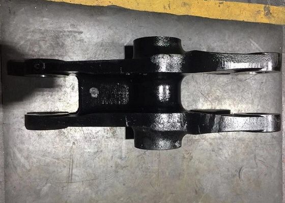 Black Color Farm Machinery Parts Link Sand Cast Ductile Iron QT550 OEM High Performance