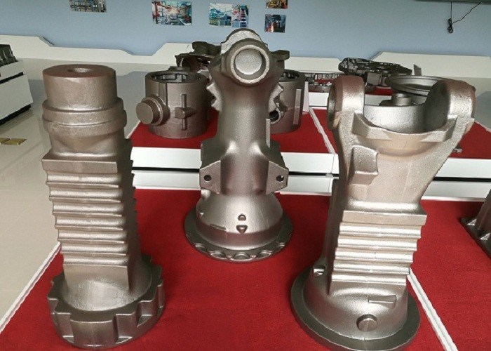 OEM High-Quality Sand Cast Gray Iron Forklift Axle Arm for Industrial Machinery