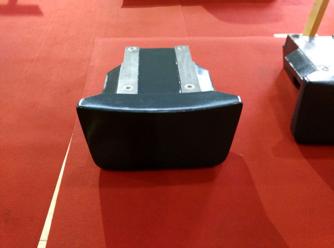 OEM High-Quality Small Counter Weights for Mini Excavator Cranes Engineering Vehicle