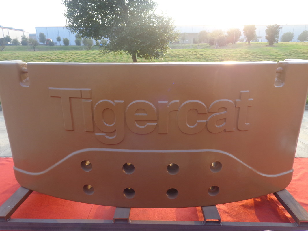 OEM High-Quality Sand Cast Iron Forestry Machinery Counter Weight For Engineering Vehicle