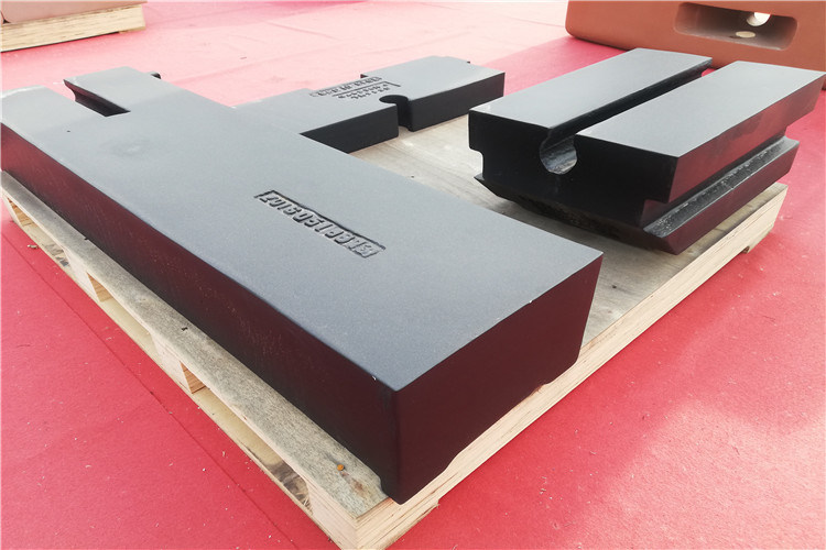 OEM High-Quality Vacuum Casting Counterweights For Aerial Work Vehicle GG 200 Material