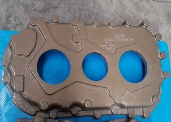 Various OEM Sand Casting Iron Farm Machinery Parts Transfer Case With Smooth Surface